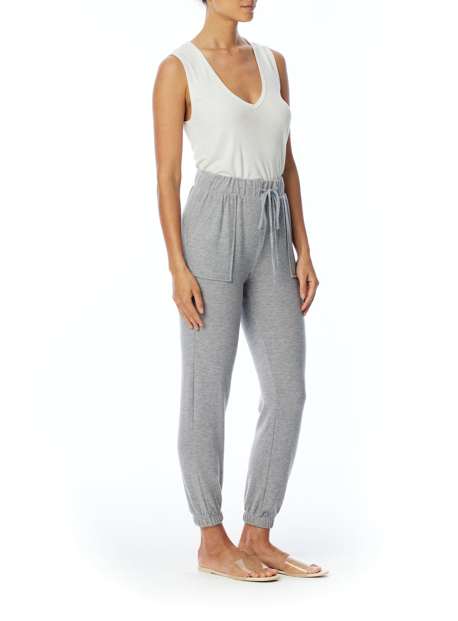 relaxed pocket pant with drawstring, elasticized waist and cuffs in heather grey